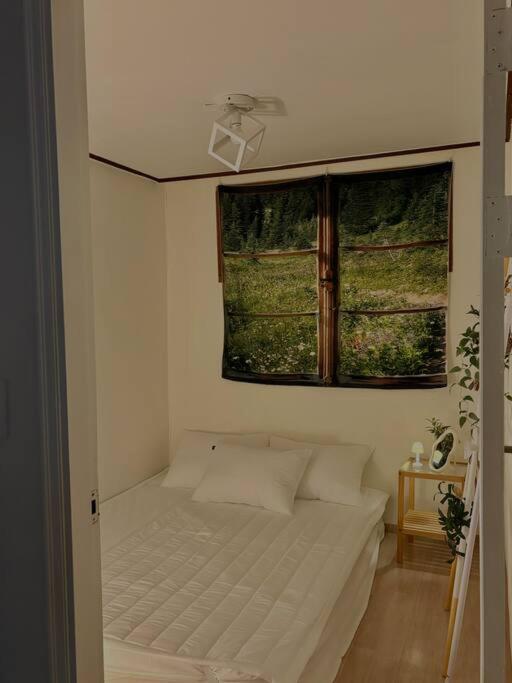 Ella Homestay Сеул Екстер'єр фото